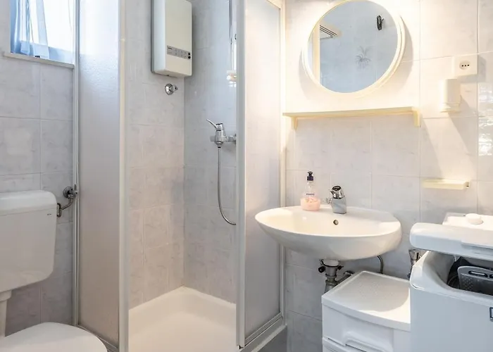 By The Sea Zecevo Rtic, - 10334 *